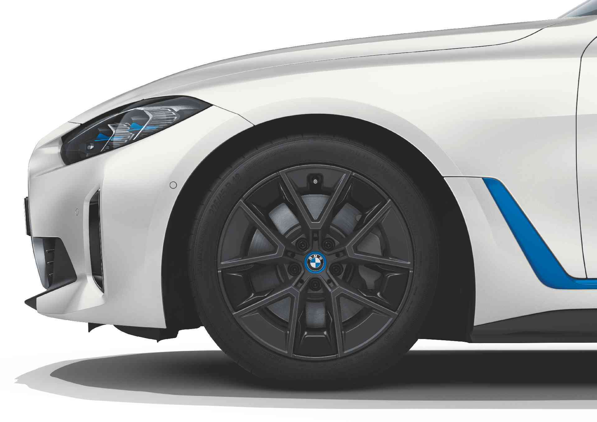 BMW Alufelge Aerodynamik 854 gunmetal grey 8,5Jx18 ET36 4er G26 i4 G26