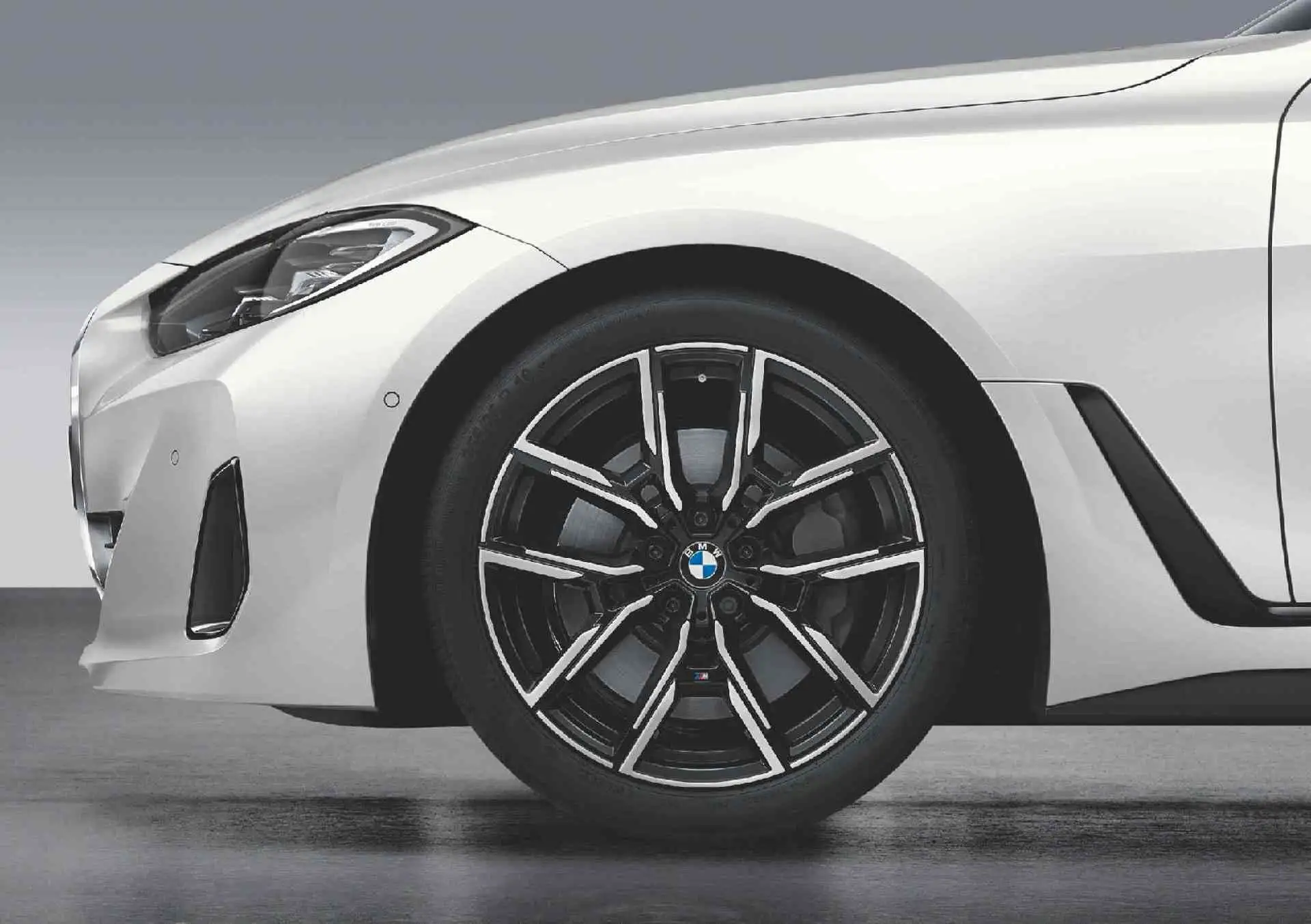 BMW Alufelge Y-Speiche 859M jet black uni/glanzgedreht 9J ET42 4e