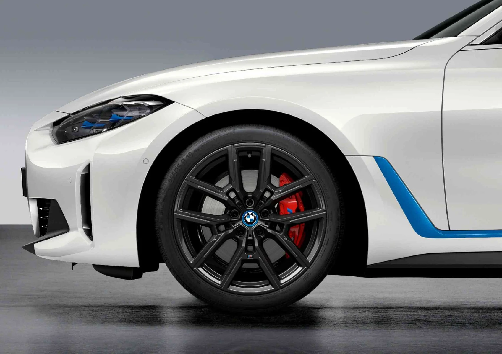 BMW Alufelge M Y-Speiche 859 schwarz II 9Jx19 ET42 4er G26 i4 G26