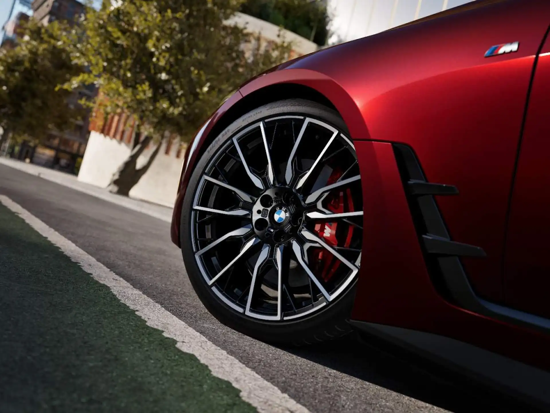 BMW Alufelge M Doppelspeiche 868 bicolor (jet black uni/hochglanzpoliert) 8,5Jx20 ET35 i4 G26