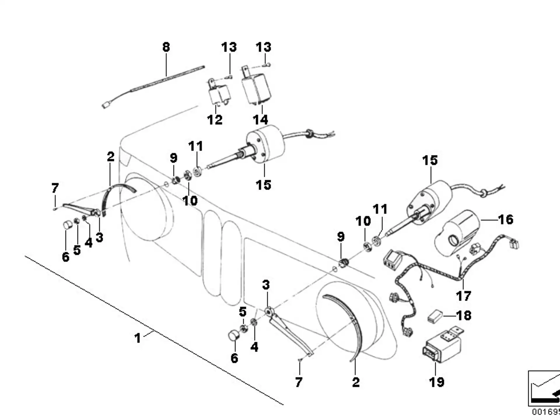 BMW Linsenblechschraube R45 R45T R65 R65T E12 E21 E23 E24 E28 E30 E32 E34 E36 E39 E46 E53 R22 07119907786