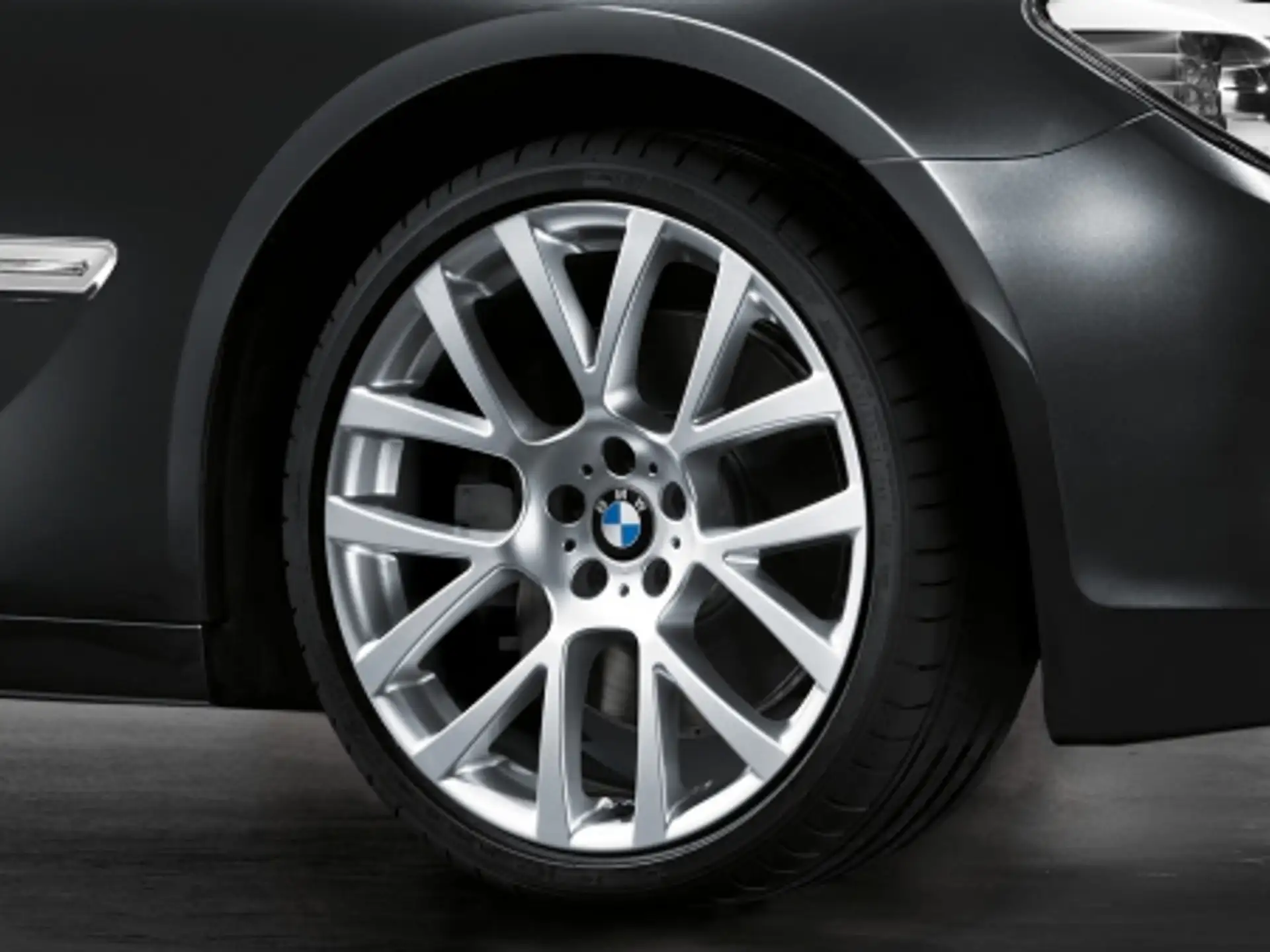 BMW Alufelge Doppelspeiche 238 silber 10Jx21 ET41 7er F01/F02/F04 5er F07