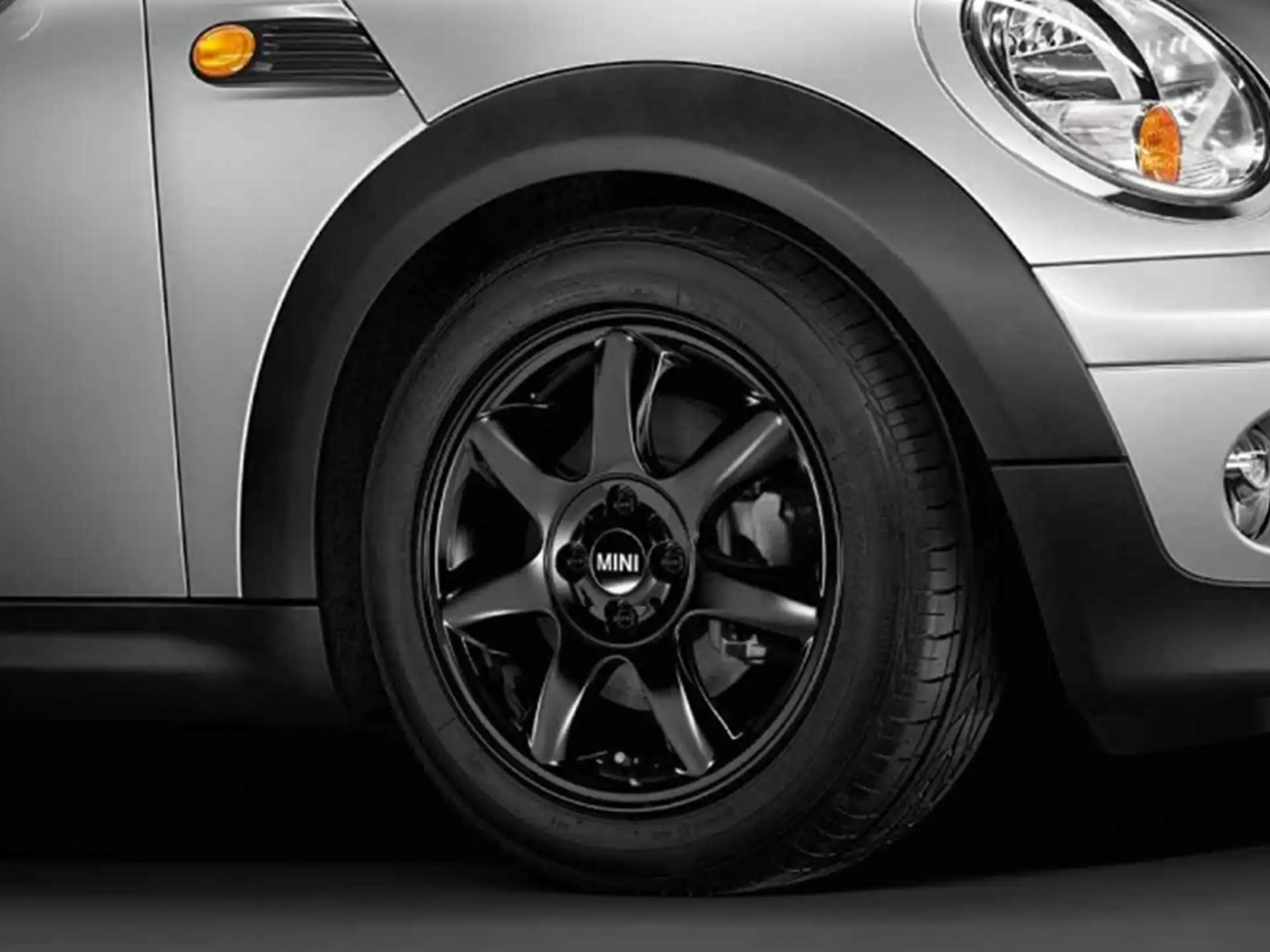 MINI Alufelge Bridge Spoke 94 6,5J x 16 ET 48 Schwarz Vorderachse / Hinterachse