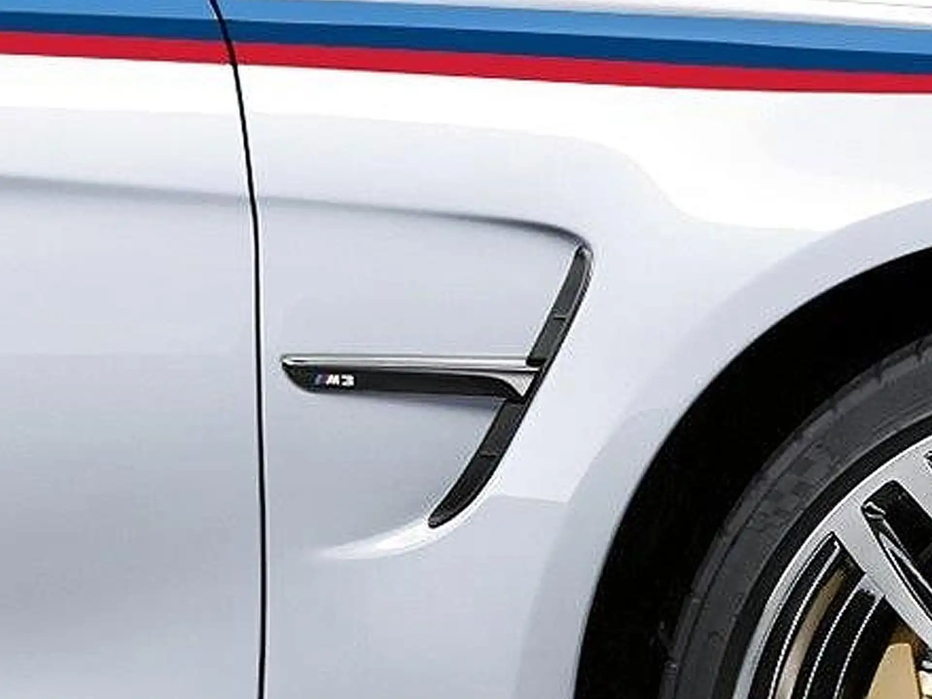 BMW M Performance Zierleiste Lufteinlass Kotflügel rechts M3 F80