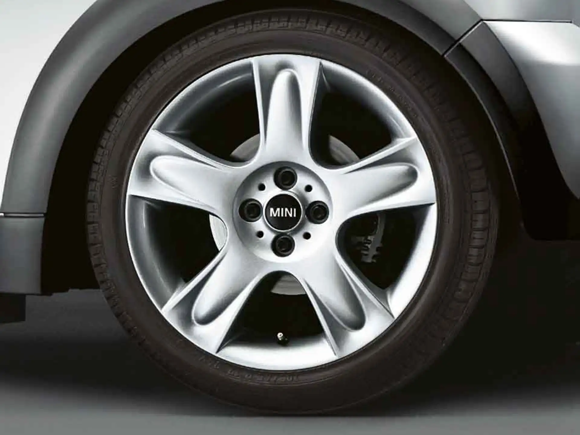 MINI Alufelge 5 Star Bullet 91 7J x 17 ET 48 Silber Vorderachse / Hinterachse