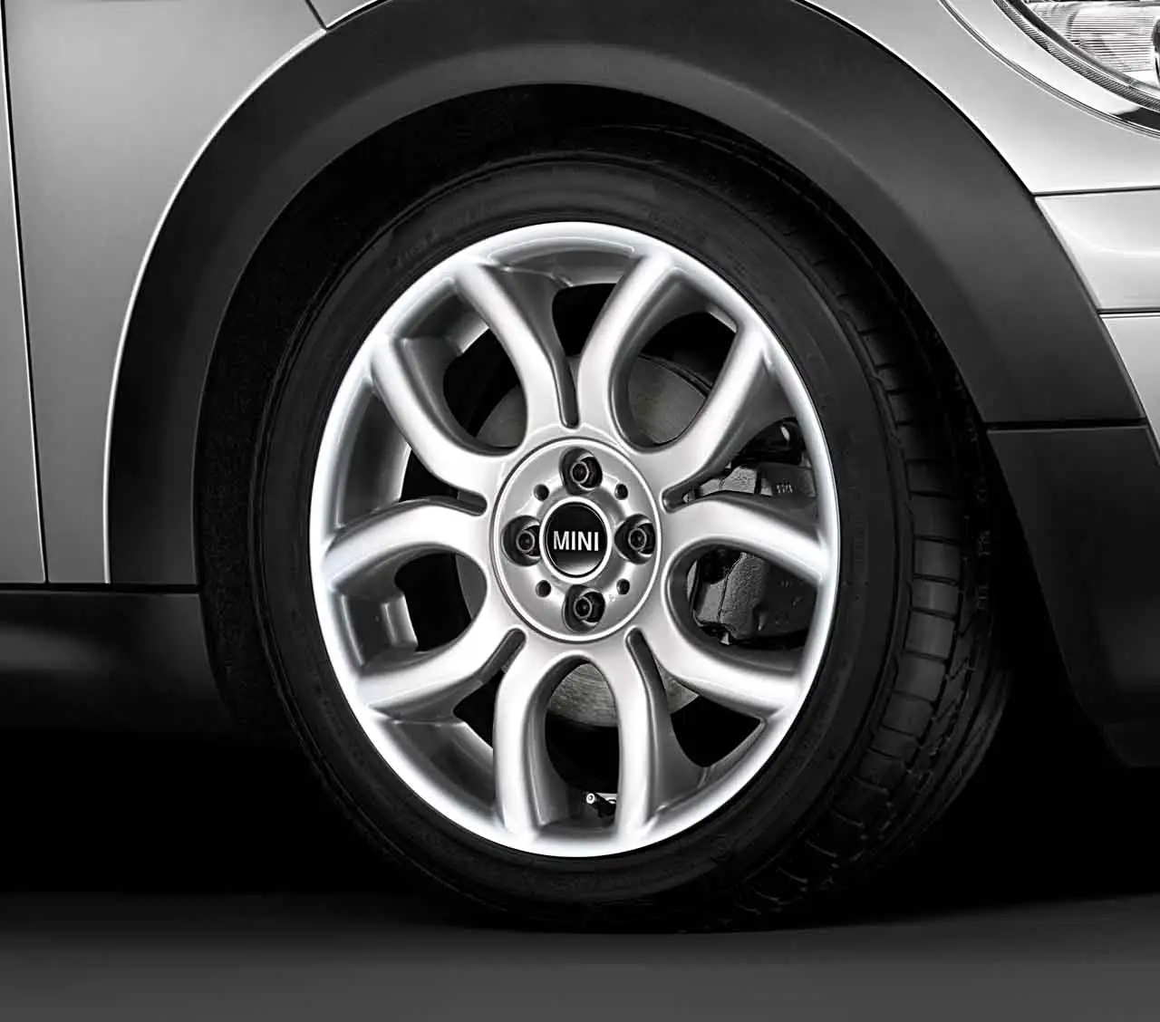 MINI Alufelge Flame Spoke 97 7J x 17 ET 48 Silber Vorderachse / H