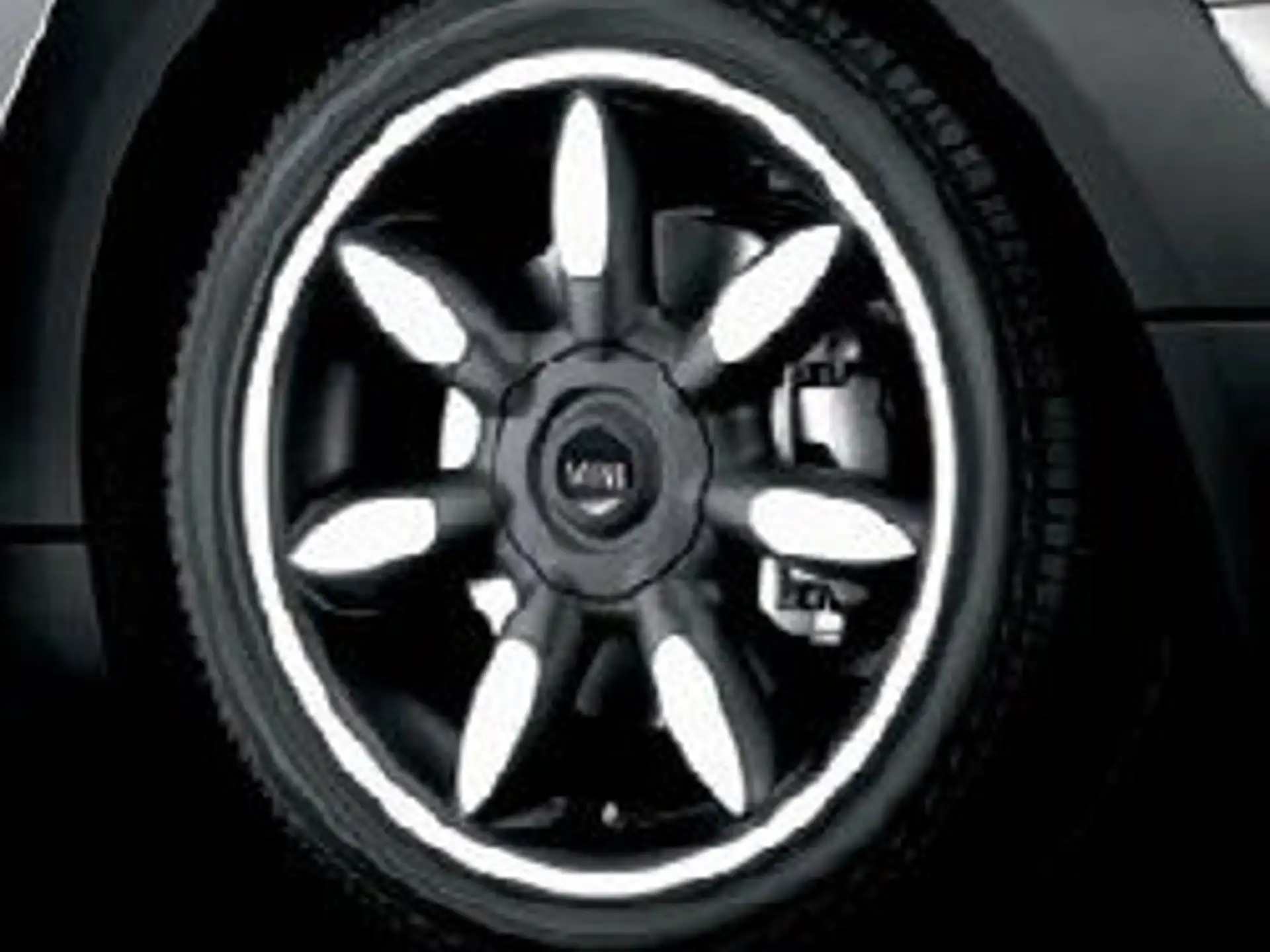 MINI Alufelge Night Spoke 106 silber/glanzgedreht 7Jx17 ET48 R50/R52/R53/R55/R56/R57/R58/R59