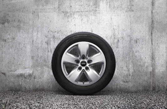 MINI Alufelge Revolite Spoke 517 brightsilver 7Jx16 ET52 F54 Vorderachse/Hinterachse