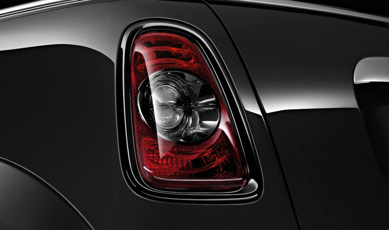 MINI Black Line Heckleuchten R56 R57 R58 R59 mit JCW Aerodynamikpaket