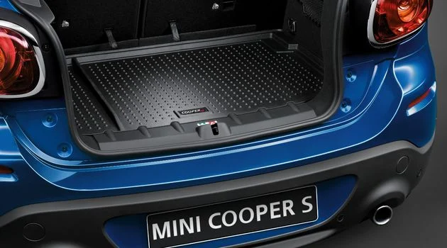 MINI Gepäckraumformmatte Cooper-S-Logo R60