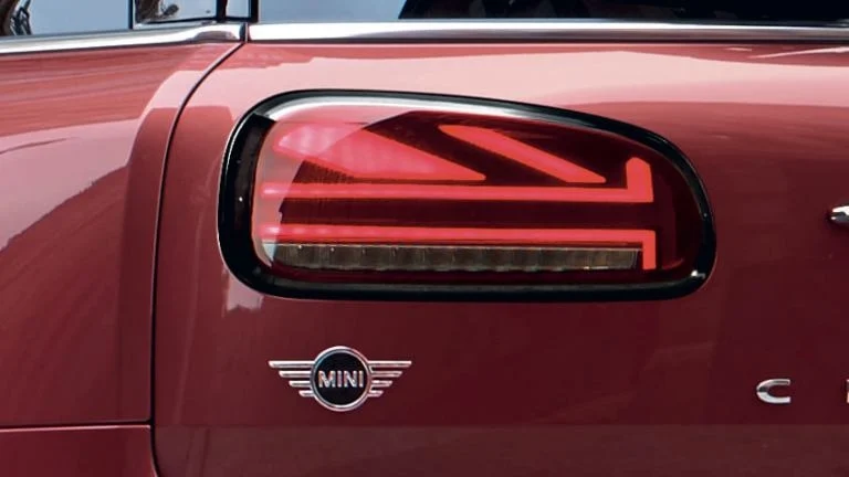 MINI Heckleuchten Facelift UNION JACK Piano Black F54 Clubman-rechts