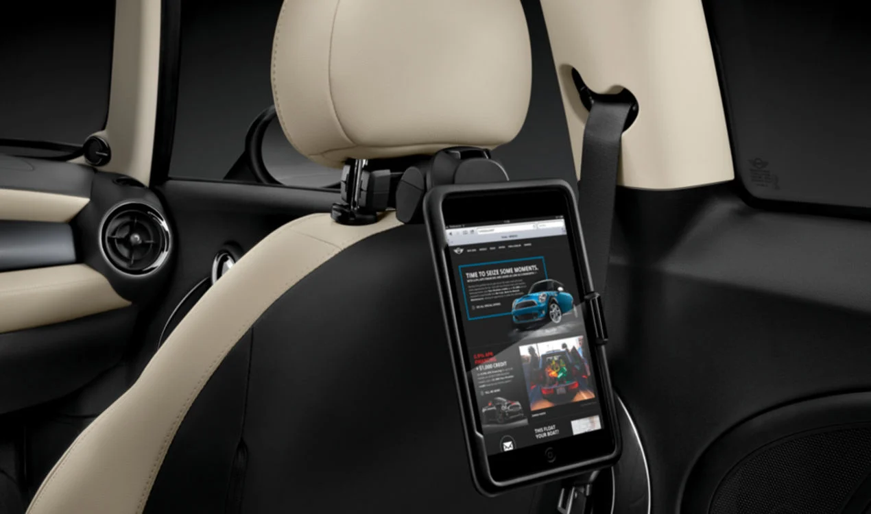 MINI Travel & Comfort System Halter für Apple iPad