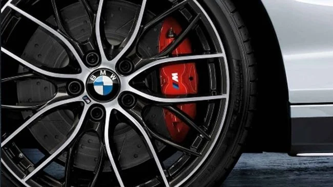 BMW M Performance Nachrüstsatz Sportbremse 19 Zoll rot 5er G30 G31 6er G32 7er G11 G12
