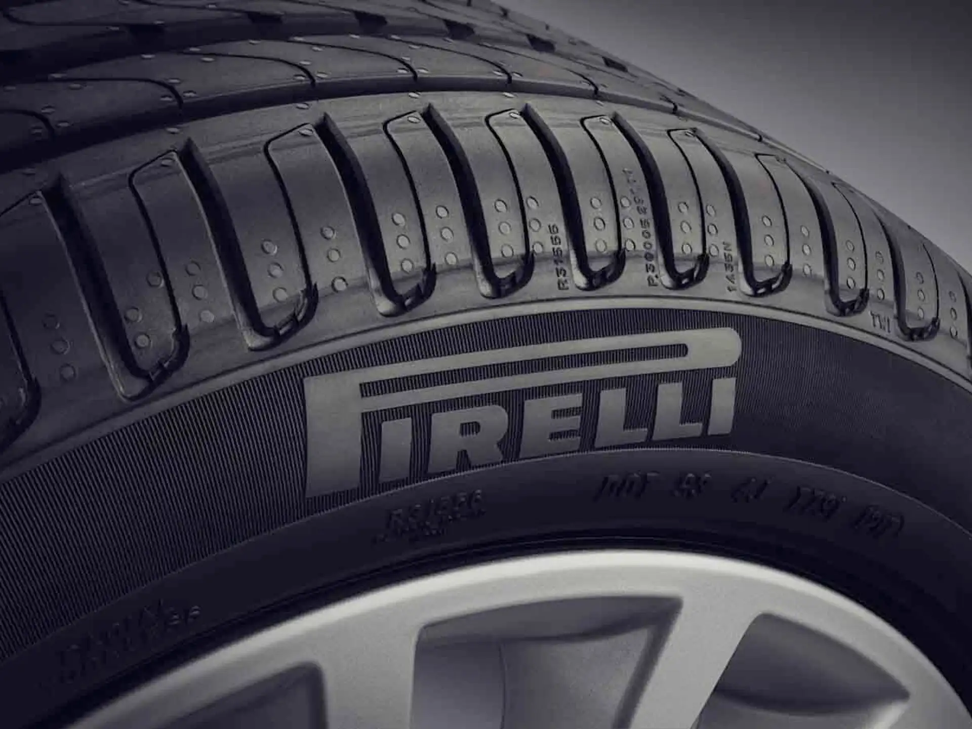 Winterreifen Pirelli Winter Sottozero 3 RSC 225/50 R17 98H