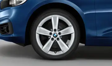 BMW Scheibenrad Leichtmetall Reflexsilber F45 F46 36116855087