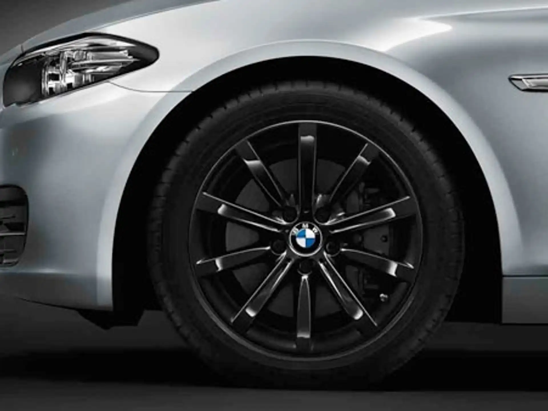 BMW Alufelge Sternspeiche 365 18 Zoll schwarz
