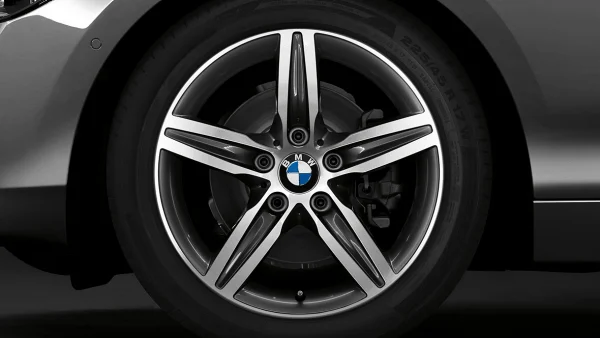 BMW Alufelge Sternspeiche 379 17 Zoll orbitgrey/glanzgedreht 1er 2er