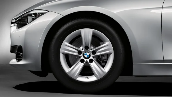 BMW Alufelge Sternspeiche 391 16 Zoll silber 3er 4er