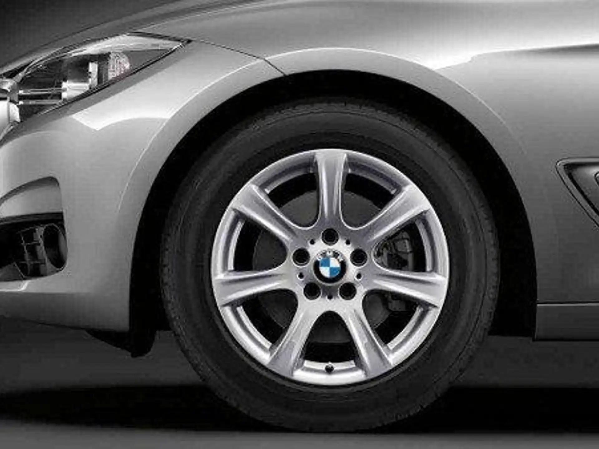 BMW Alufelge Sternspeiche 394 silber 7,5Jx17 ET37 3er F30/F31 4er F32/F33/F36