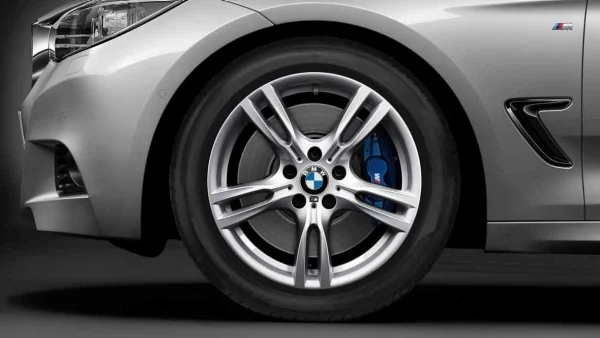 BMW Alufelge M Sternspeiche 400 silber 8,5Jx18 ET47 3er F30/F31 4er F32/F33/F36