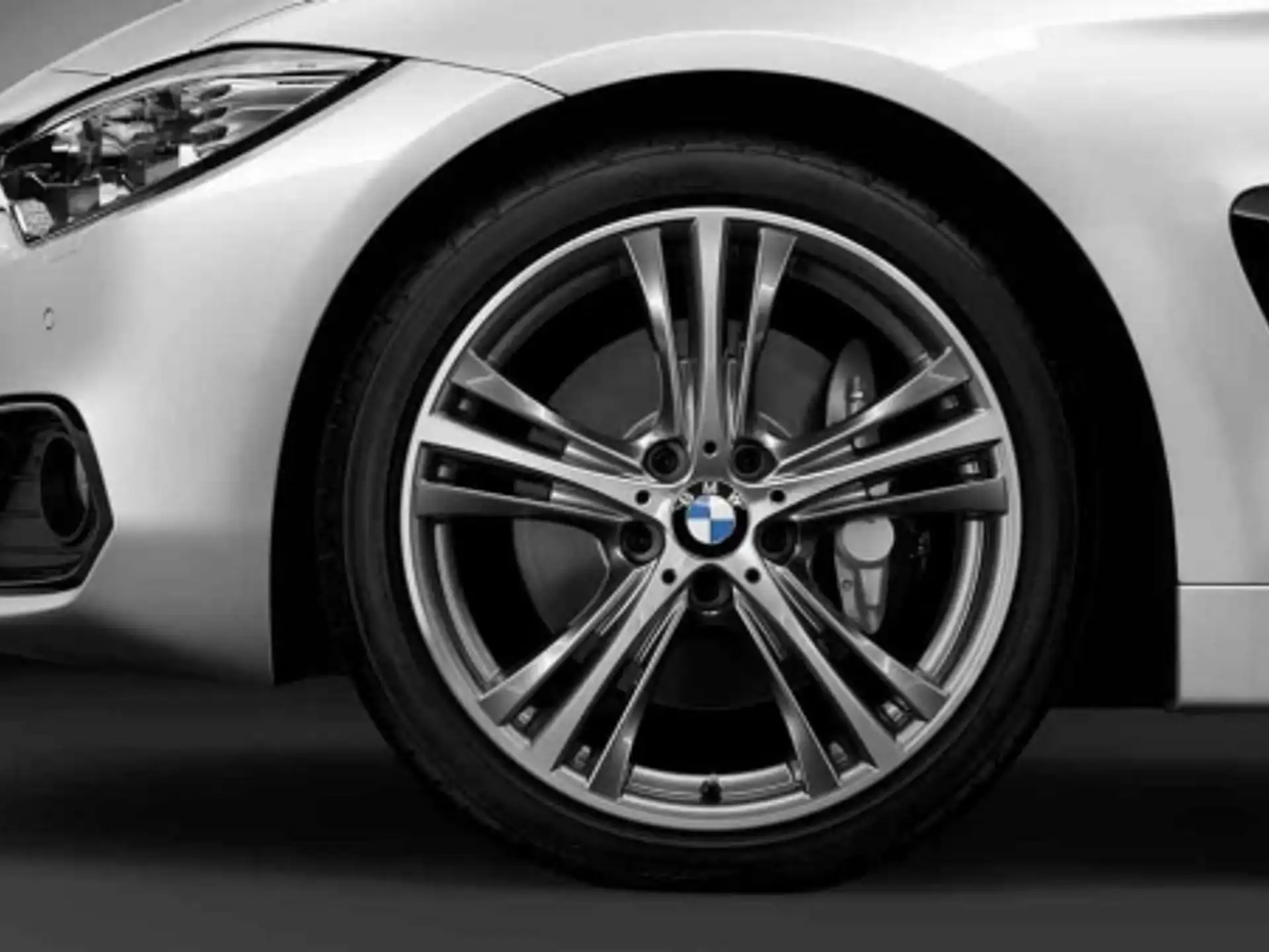 BMW Alufelge Sternspeiche 407 ferricgrey 8,5Jx19 ET47 3er F30/F31 4er F32/F33/F36