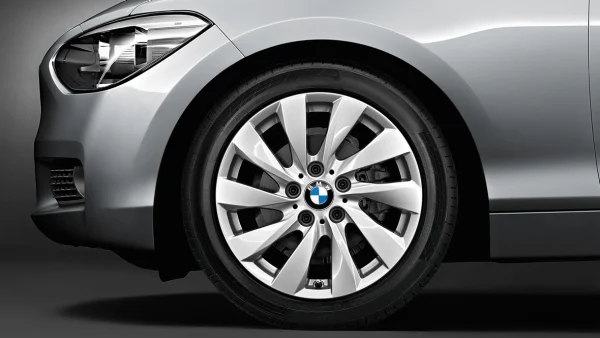 BMW Alufelge Turbinenstyling 381 17 Zoll silber