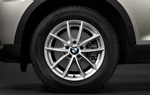BMW Alufelge V-Speiche 304 7,5J x 17 ET 32 Silber Vorderachse / Hinterachse
