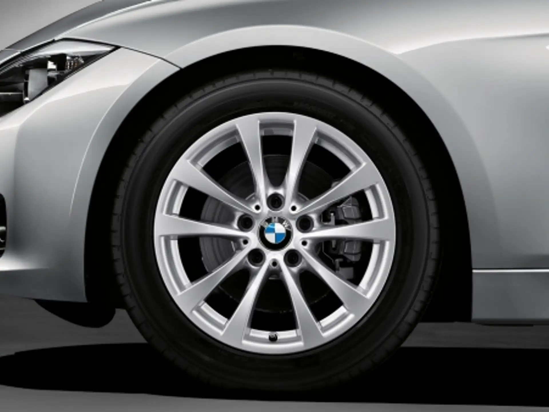 BMW Alufelge V-Speiche 395 17 Zoll silber