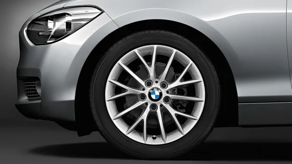 BMW Alufelge Y-Speiche 380 17 Zoll silber 1er 2er